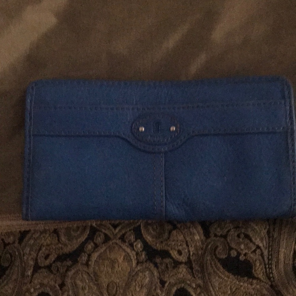 Fossil Wallet - image 1